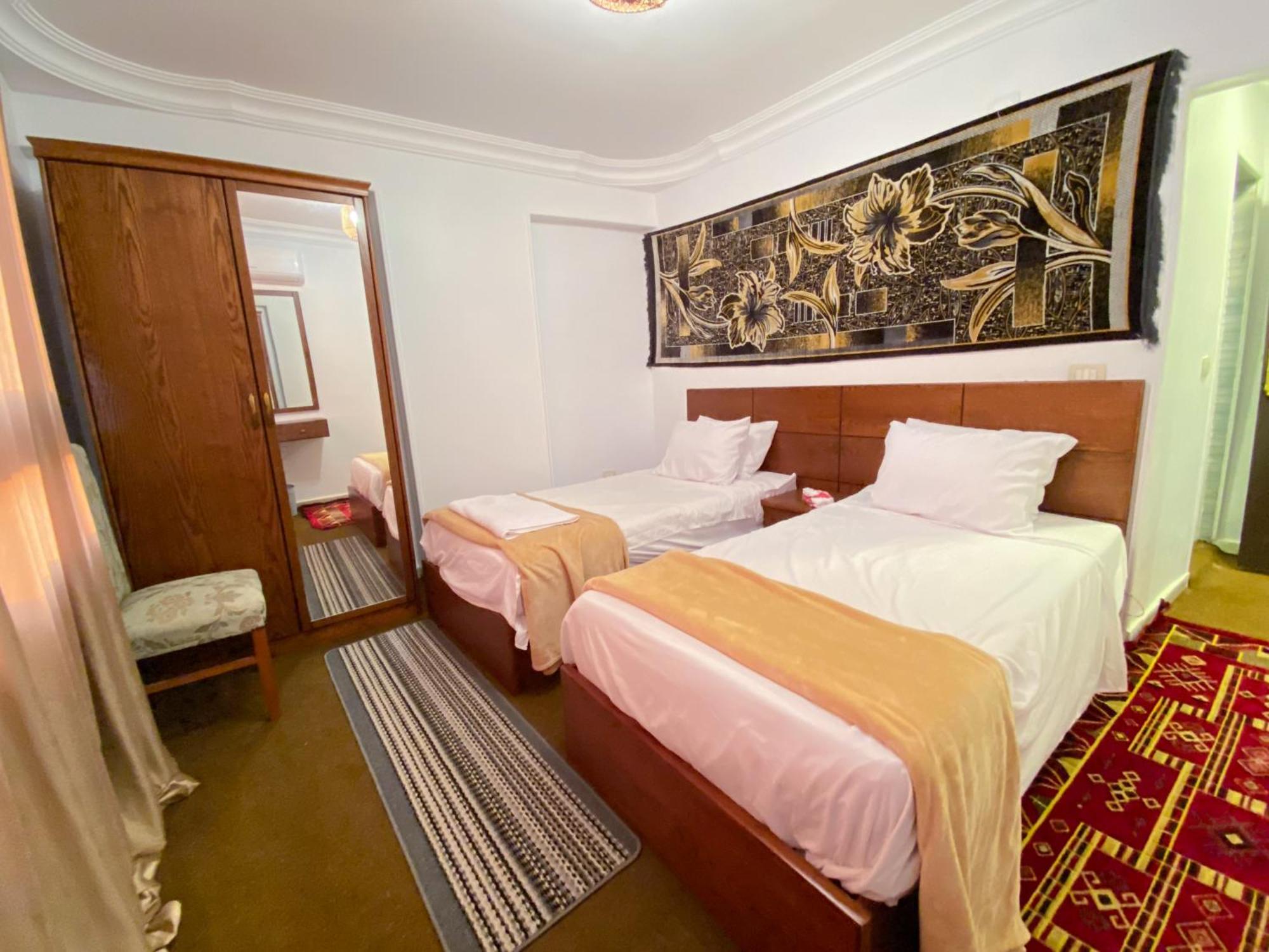 Oscar Pyramids View Hotel Nazlet el-Sisi Luaran gambar
