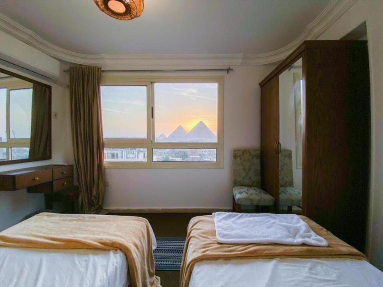 Oscar Pyramids View Hotel Nazlet el-Sisi Luaran gambar
